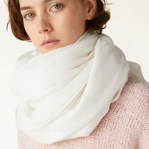 NEW Loro Piana Cashmere/Silk scarf | Stola Leggera Unita - Picture 9 of 9